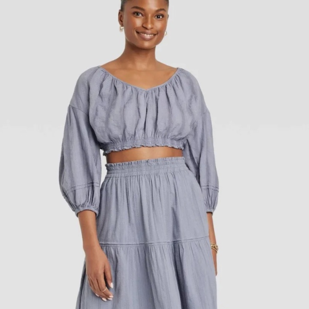 Universal Thread long sleeve cropped top